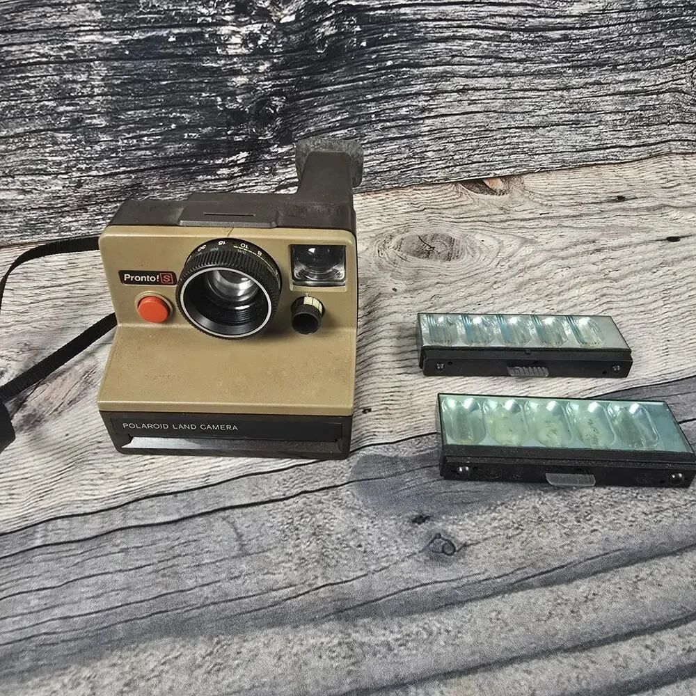 POLAROID PRONTO S VTG Land Camera Instant Film Flash UNTESTED Brown Black